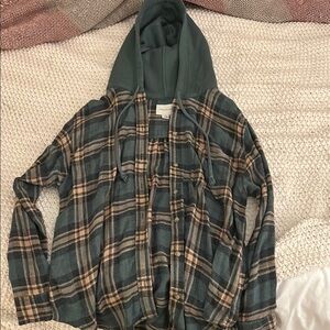 American Eagle Outfitters Green and Tan Plaid Shirt
